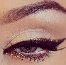 Make Maquiagem Delineador Delineado Glitter Cat Eye Gold Dourado Gorgeous Makeup Beauty Makeup Eye Makeup