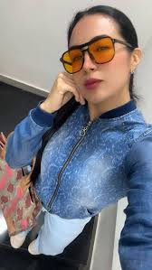 ✨🫶🏻🤍 #ivonnerobles_couture #debutantes #hechoconamor #fashiondesigner  #ivonnerobles_couture #detalles #lovemyjob #texturas #bordados