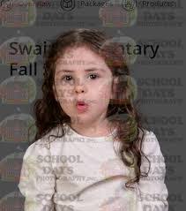 Mindy Langley's Instagram, Twitter & Facebook