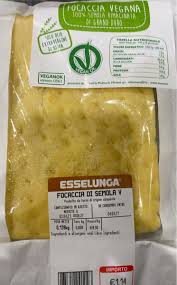 Vi lascio la ricetta di questa focaccia favolosa con lievito madre liquido o licoli e l'alternativa con lievito di birra, provatela non ve ne pentirente. Focaccia Di Semola Vegana