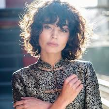 897 Me Gusta 9 Comentarios Cecilia Gomez Aboutceciliagomez En Instagram Esgracias Curly Hair Styles Hair Styles Short Hair Styles