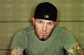 Think back to the fashion icons of 1999: Limp Bizkit S Fred Durst Has Been Banned From Ukraine For Five Years Music News Conversations About Her