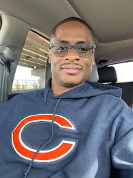 Angela Martin Fields ripping the stage as usual with her beautiful vocals!  Always Good Vibes @tavernonlagrange Great Food and Drinks Too! 😉 Come On  Out And Have A Great Time!