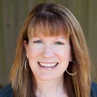 Natalie Raymer's Instagram, Twitter & Facebook