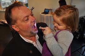 Mercedes Moser's Instagram, Twitter & Facebook