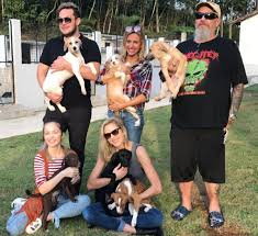 O post era o logo do instituto luisa mell e a frase. Instituto Luisa Mell Recebe Visitas Ilustres Portal Do Dog