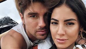 Giulia salemi e pierpaolo pretelli sono tra i concorrenti di temptation island 2021? Andrea Damante E Giulia De Lellis Non Saranno A Temptation Island Vip