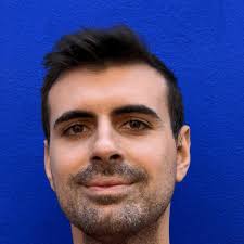 Víctor DEL RÍO-PEÑA