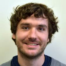 Dis-)Advantages of Photonic Qudit Systems?