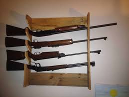 Hand made in the u.s.a. Simple Pallet Gun Rack 1001 Pallets