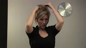 Here are pictures of this year's best haircuts and hairstyles for women with short hair. How To Style Short Hair Youtube