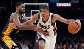 Giannis antetokounmpo bucks 2015 season highlights part1. Giannis Rookie Card Sets Record Sells For More Than 1 8 Million