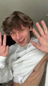 bannednathanjohnn (@bannednathanjohnn)'s videos with original sound