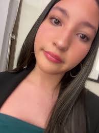 Alexis Wentz's Instagram, Twitter & Facebook