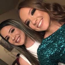 Betty Rios (@_bettica)