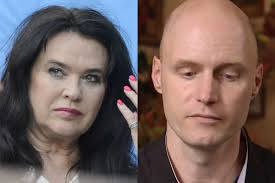 W obranie stolicy, mama w. Ewa Krawczyk Odwiedzila Krzysztofa Juniora Przed Rozprawa Sadowa Nie Masz Ciekawej Sytuacji Na Zadne Miliony Nie Licz