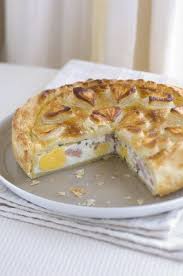 Grab A Packet Of Your Favourite Salad Mix Picking One With A Little Rocket As The Peppery Spicy Flavours Go We Egg And Bacon Pie Bacon Pie Favorite Pie Recipes