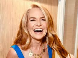 EastEnders legend Patsy Palmer sends message to 'best friends' after big  British Soap Awards win