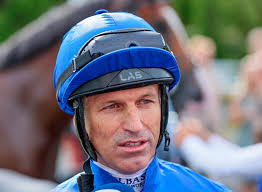 Which rider will win the Derby?