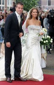 Die Van Der Vaarts Der Kicker Und Die Traumfrau Kleid Hochzeit Braut Hochzeitskleid Spitze