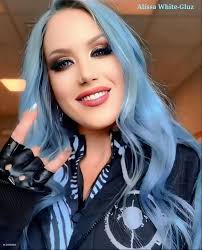 What is the difference between farther and further from the truth?