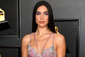 Dua lipa's bold response to being called racist. Dua Lipa Responds To Ad Accusing Her Of Anti Semitism