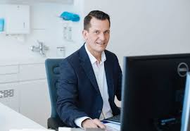 Wolfgang mückstein ist in folgenden praxen tätig Wle9u09ioqylkm