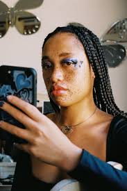 Model Salem Mitchell