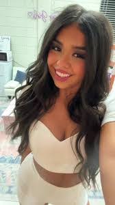 Alessandra Brown's Instagram, Twitter & Facebook