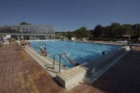 La Piscine A Bourg Les Valence Valence Romans Agglo