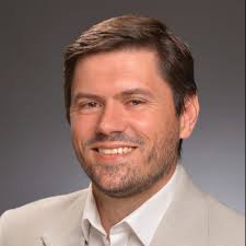 Stuart Muller's Instagram, Twitter & Facebook