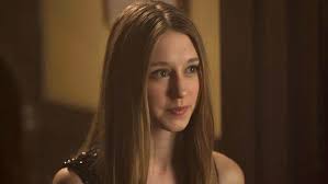 American horror story (sometimes abbreviated as ahs) is an american anthology horror television series created by ryan murphy and brad falchuk for the cable network fx. American Horror Story Les Sorcieres De Coven Confirmees Au Casting De La Saison 8 Allocine