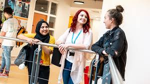 Последние твиты от kirklees college (@kirkleescollege). Kirklees College Celebrates Students Success On Results Day 2020 Kirklees College