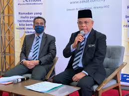 Datuk haji abang abdul wahap bin haji abang julai ketua pegawai eksekutif, lembaga amanah kebajikan masjid negeri sarawak(lakmns). Ppz Maiwp Sasar Kutipan Zakat Rm120 Juta Ramadan Ini
