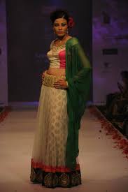 Neema Kumar At Blenders Pride Bangalore Fashion Week 6th Edition Fashion Fashion Week Lengha