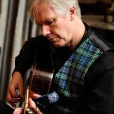 Steve Gibb's Instagram, Twitter & Facebook