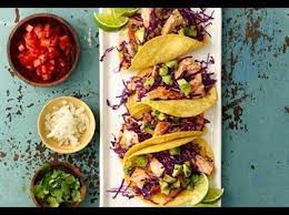 grilllachs tacos mit grober guacamole mexikanisches essen essen kochen ideen rezepte