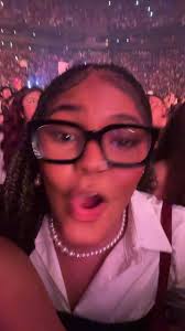 nicole🪷 (@444nicolt)