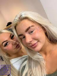 Matching anti-eyebrow piercings for these gorgeous ladies ✨️ 💜 . . . . . .  #piercing #surfacepiercing #ukpiercing #silverliningpiercing #piercinggoals  #besties #piercinginspiration #piercinginspo #piercersofinstagram