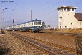 26 Oktober 1985 Edesheim Leine Stellwerk Ef Ein Stellwerk Mit Schrankenbedienung 614 055 Doppeleinheit Als Bundesbahn Deutsche Bundesbahn Eisenbahn