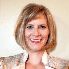 Tiffany Henson's Instagram, Twitter & Facebook