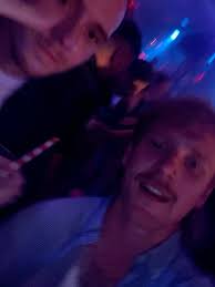 End of May has been full, Friends leaving to Aus 💔🇦🇺, Cousin coming from  Aus, School talks, Domestic trips , Family time