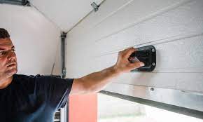 If you've pulled on the emergency release handle before and have seen how easy it is to do. 3 Ways To Open Garage Door Manually Without Power