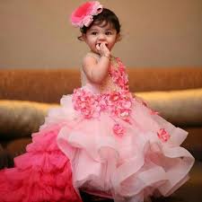 The articles include black and white diagrams of beautiful princesses in their long gowns. Princess Cute Baby Girl Images Hd Novocom Top
