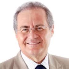 A democracia resiste e respira sem aparelhos,com sinais vitais preservados.arreganhos autoritários passam enquanto o stf repõe a verdade jurídica.o congresso discute a cpi da covid,estados e municípios fazem esforço contra a pandemia. Renan Calheiros Bio Family Trivia Famous Birthdays