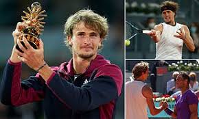 He has a sibling, maría isabel, who is younger to him. Sz1swokm0awam