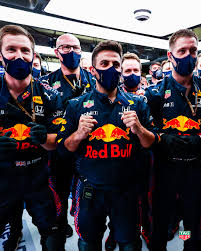 Tras finalizar la ronda de clasificación para el gran premio de mónaco mañana, el actor tom holland tuvo oportunidad de visitar el emparrillado, en el cual tuv Tag Heuer Jewelry Watches Facebook