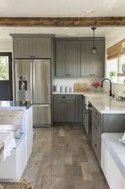 Mid Range Ideas Design Accessories Pictures Zillow Digs Kitchen Inspirations Farmhouse Kitchen Cabinets Kitchen Renovation