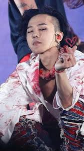 From basic studs to dramatic chandelier designs, fashion earrings put the finishing touch on any outfit. Oppa Saranghae G Dragon Cute Bigbang G Dragon G Dragon