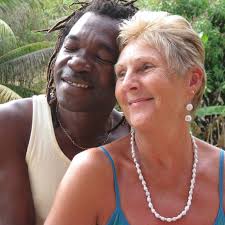 I closely read the instructions for my Air Fryer. I will bet your air fryer  says the same thing! It RECOMMENDS UNPLUGGING your air fryer after EACH  USE! Based